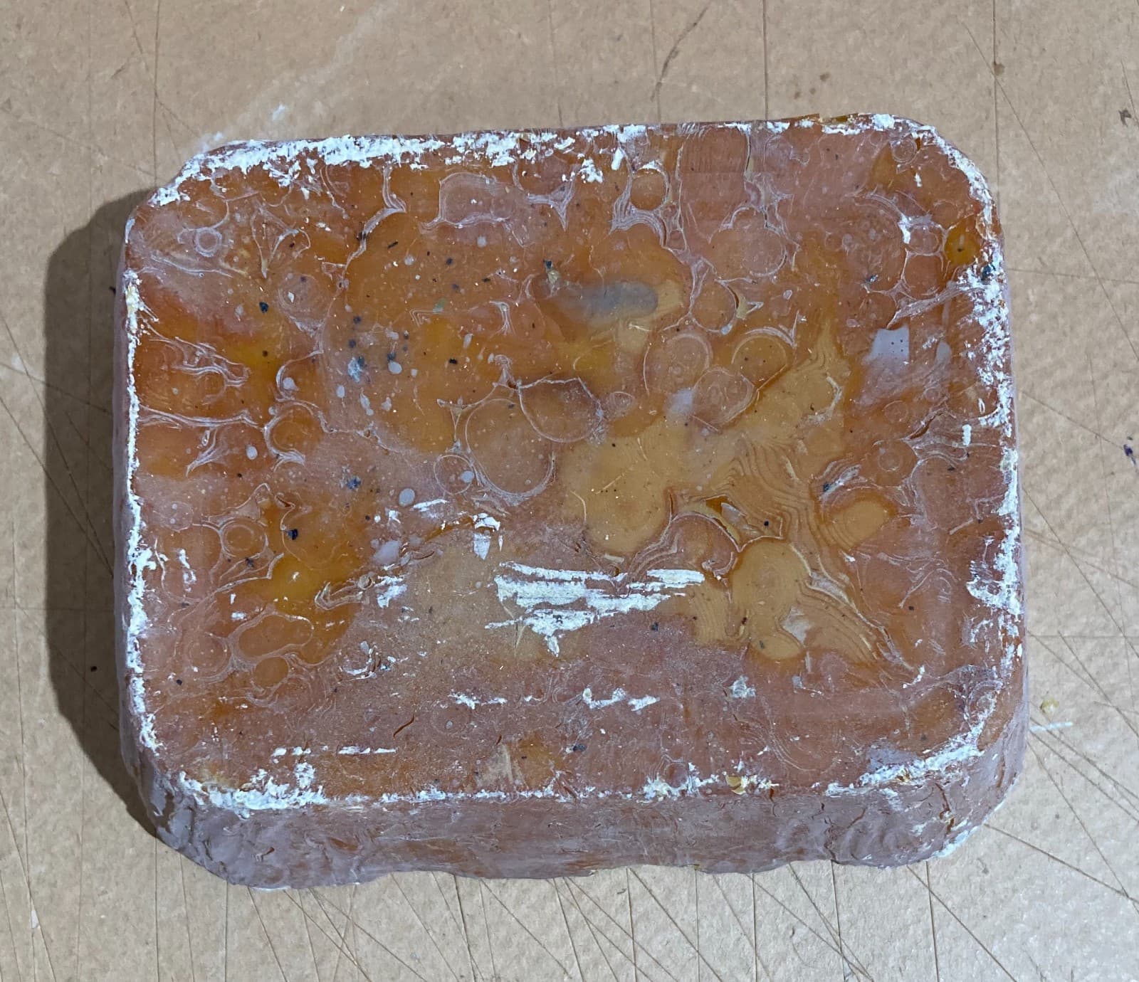 Insolito Oggetto, Probabilmente Blocco Di Cera Solida, Superficie Ambrata d'Epoca