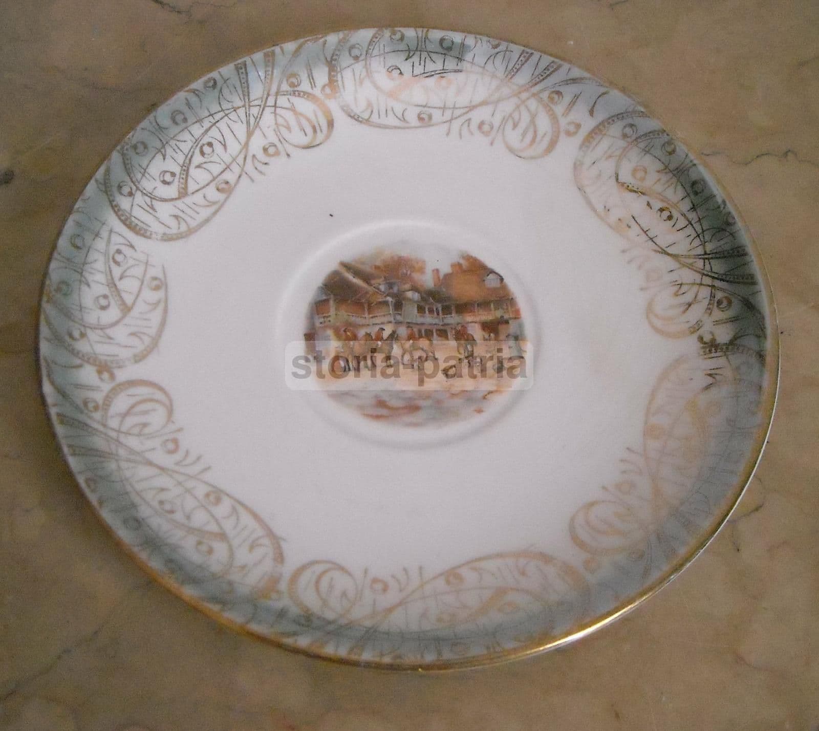 Piatto Decorativo Con Scena Di Caccia, Bavaria, Primo Novecento