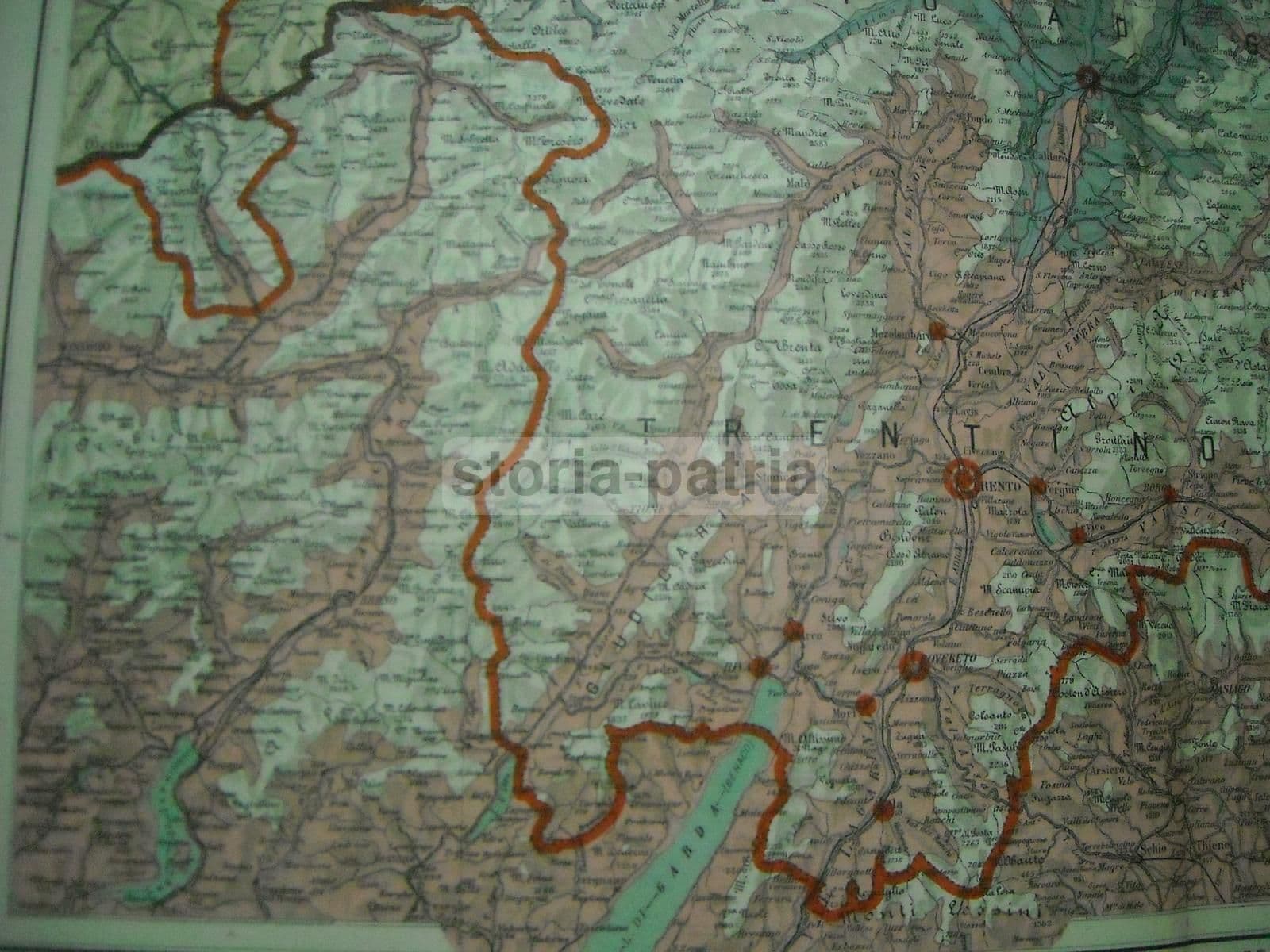 Atlante Della Nostra Guerra: 16 Tavole E Mappe Della Grande Guerra, De Agostini 1916