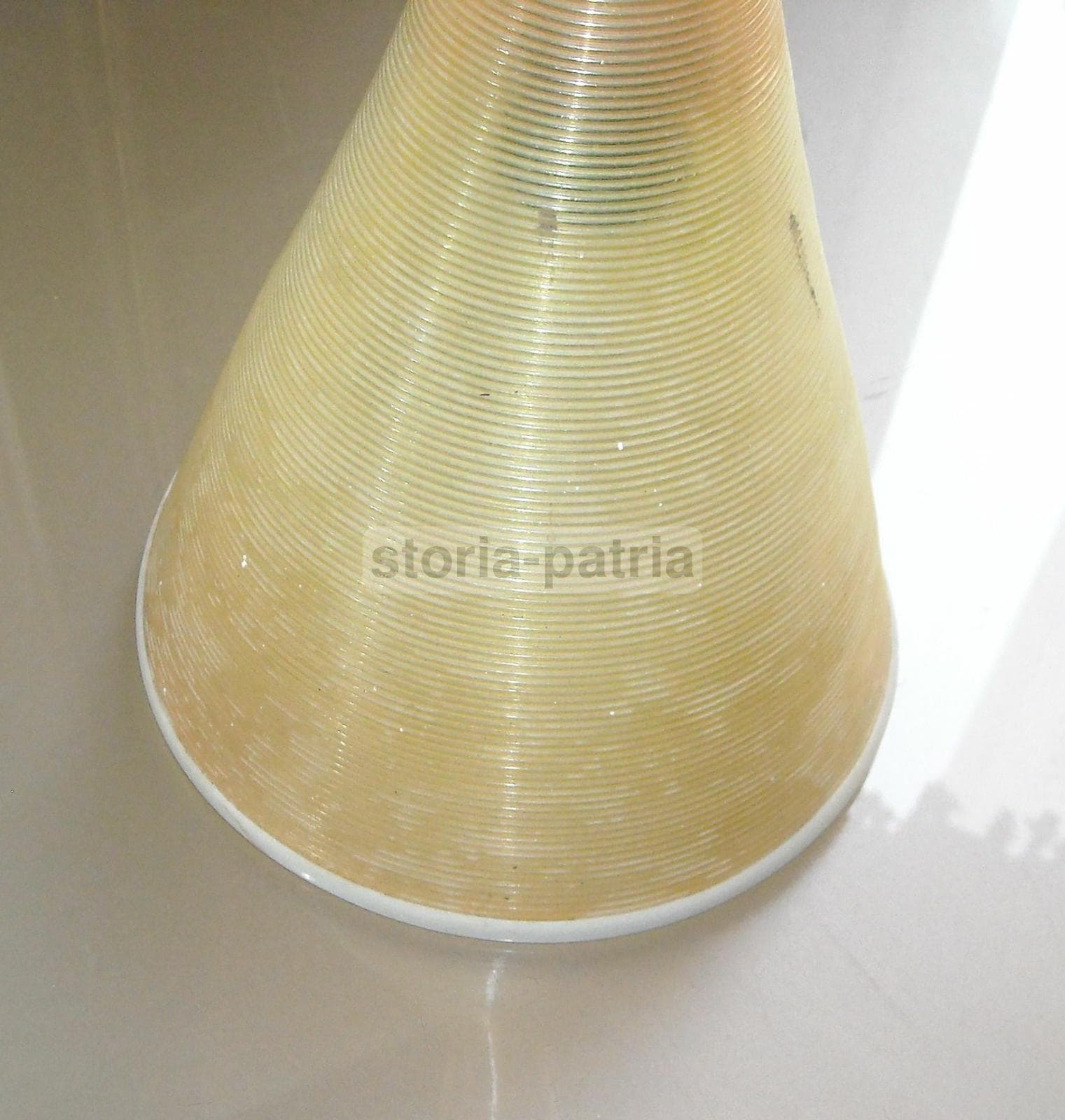 Lampada A Sospensione Vintage Gialla Anni 50 70 Design Italiano