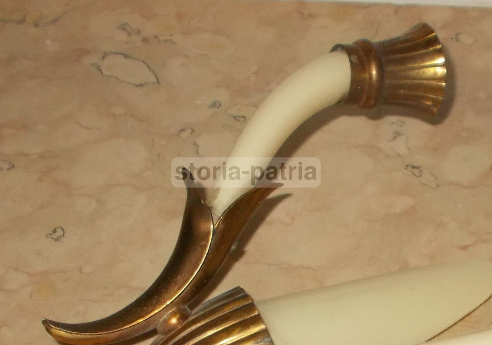 Applique Vintage Anni '50 In Ottone Dorato Stile Giò Ponti