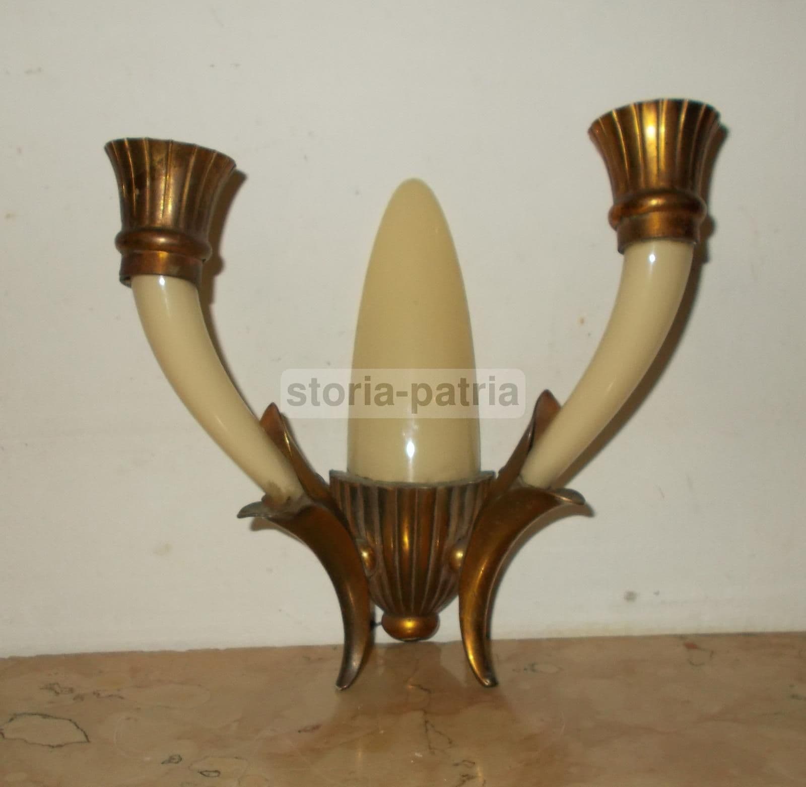 Applique Vintage Anni '50 In Ottone Dorato Stile Giò Ponti