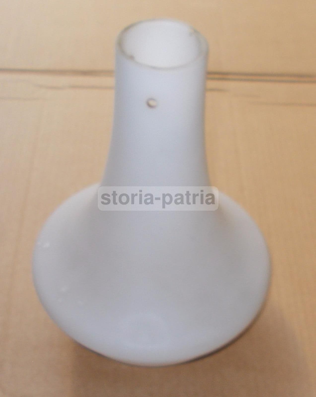 Coppa Vitrea Per Lampada A Sospensione Vintage Anni '60 In Vetro Opale