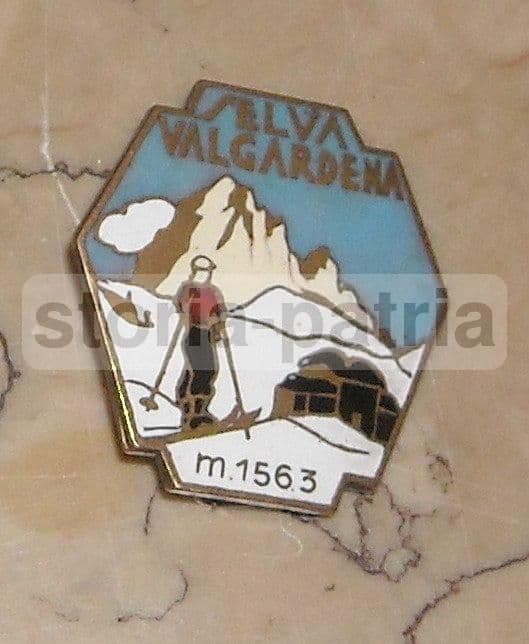 Spilla Pubblicitaria Selva Val Gardena Sciatore Anni '50 Donzelli