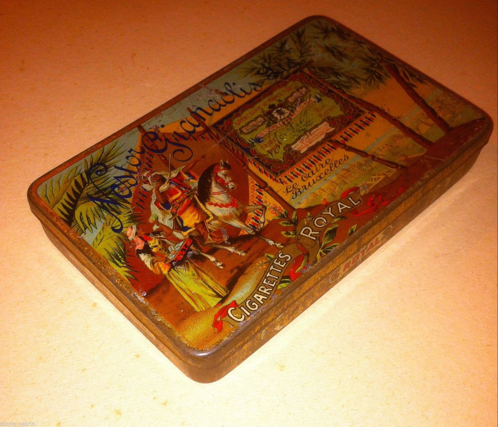 Scatola In Latta Per Sigarette Nestor Gianaclis Cairo Bruxelles, 1920 Circa