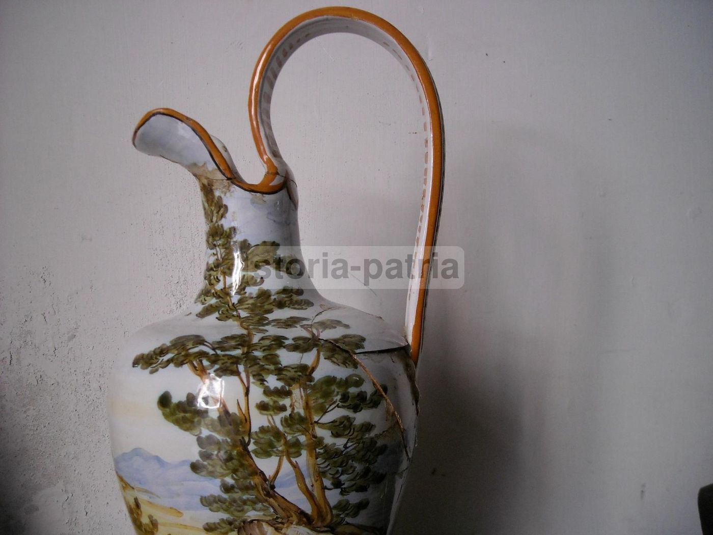 Brocca In Ceramica Di A. Desiderio Con Vedute Paesaggistiche, Chieti