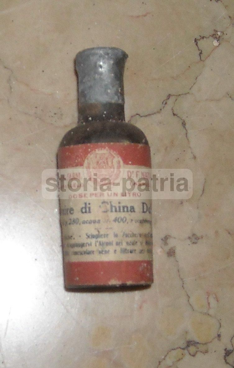 Bottiglia Elisir China Dolce Dr. Natali Città Sant'Angelo Abruzzo