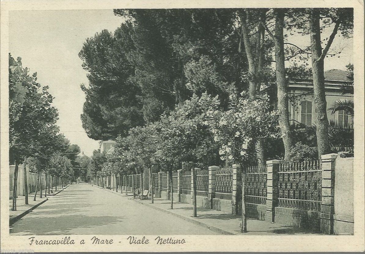 Cartolina Francavilla A Mare, Viale Nettuno. Anni '40, Edizione Zulli