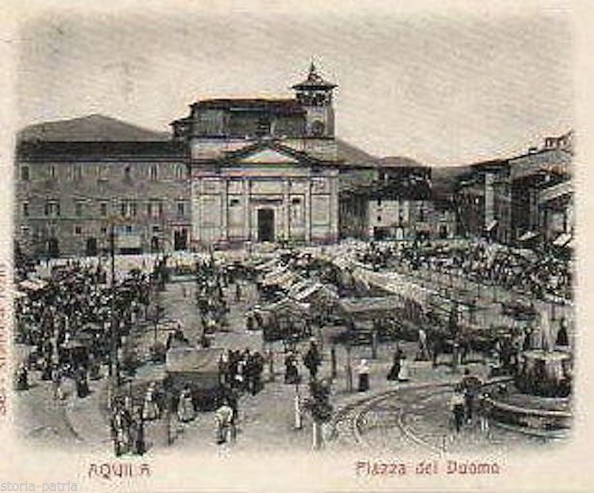 Cartolina Antica Piazza Del Duomo L'Aquila Con Mercato Fine '800