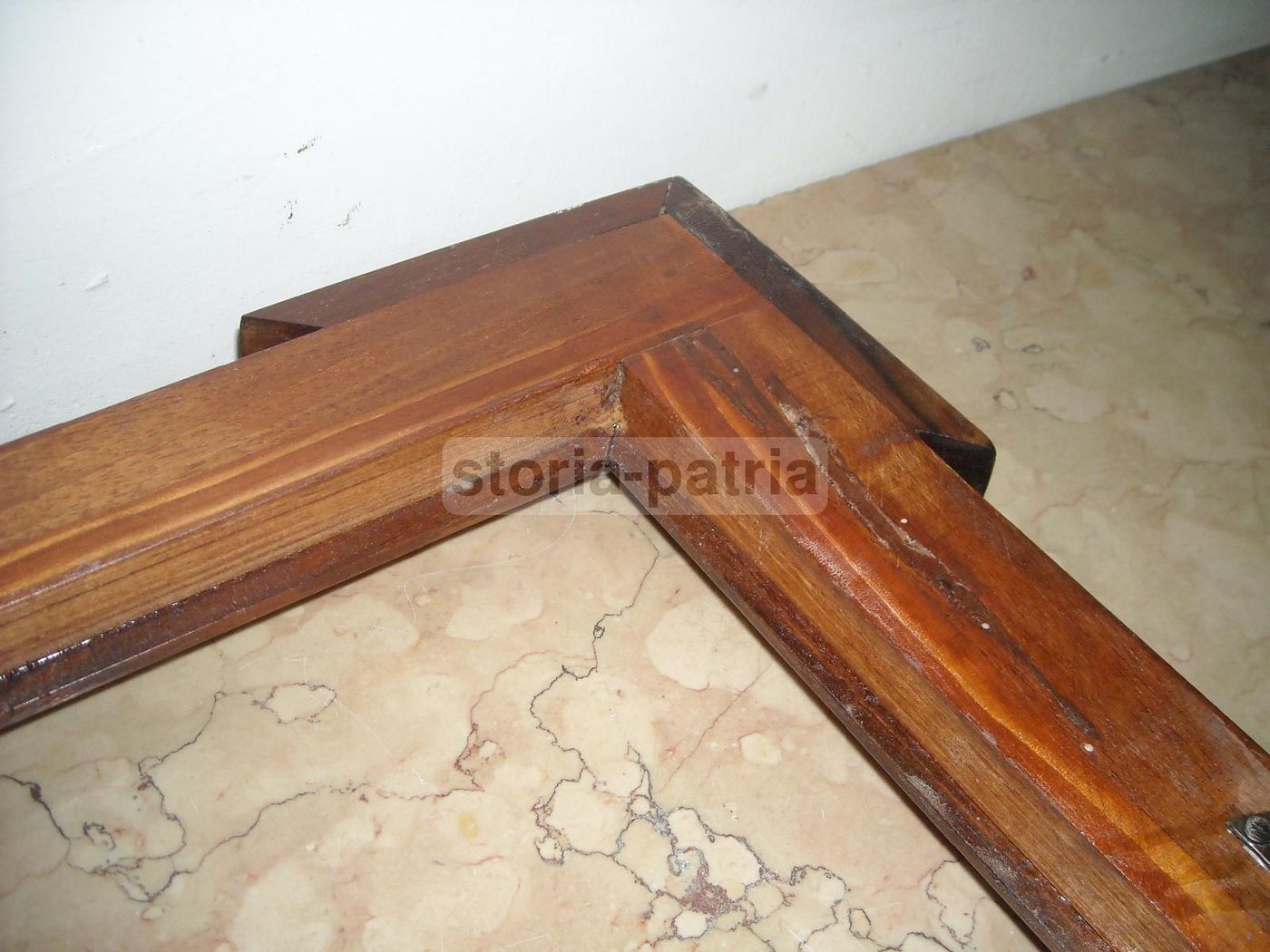 Cornice Antica In Legno Noce Con Intarsio Prima Metà 900