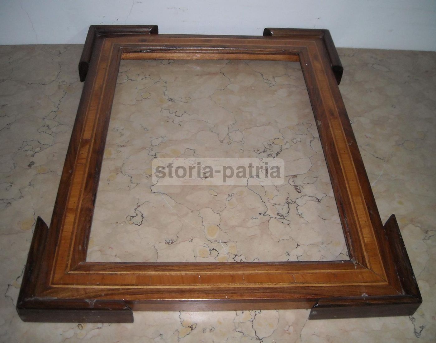 Cornice Antica In Legno Noce Con Intarsio Prima Metà 900