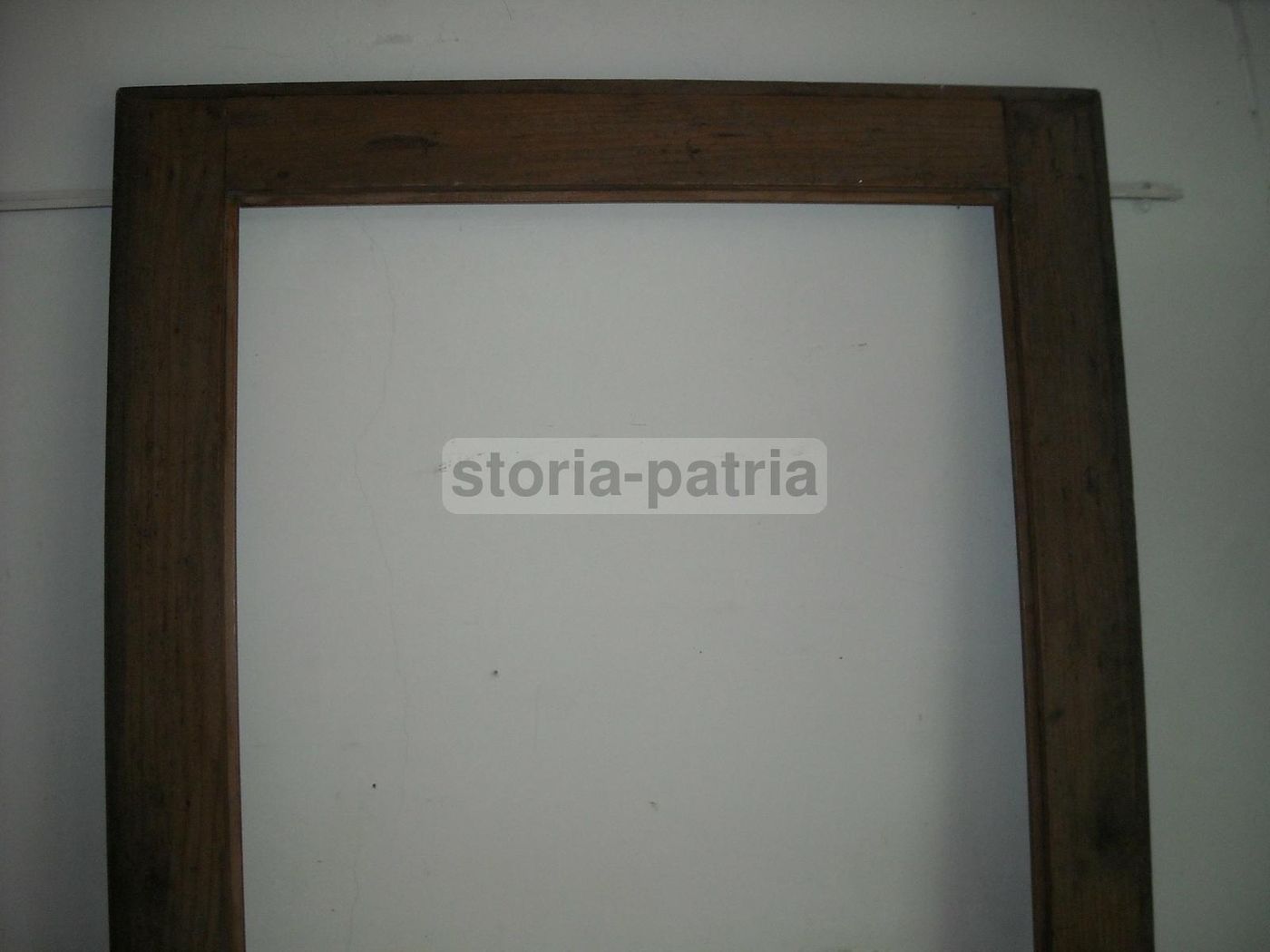 Antica Cornice In Legno Di Noce, 109x84 Cm, XIX Secolo