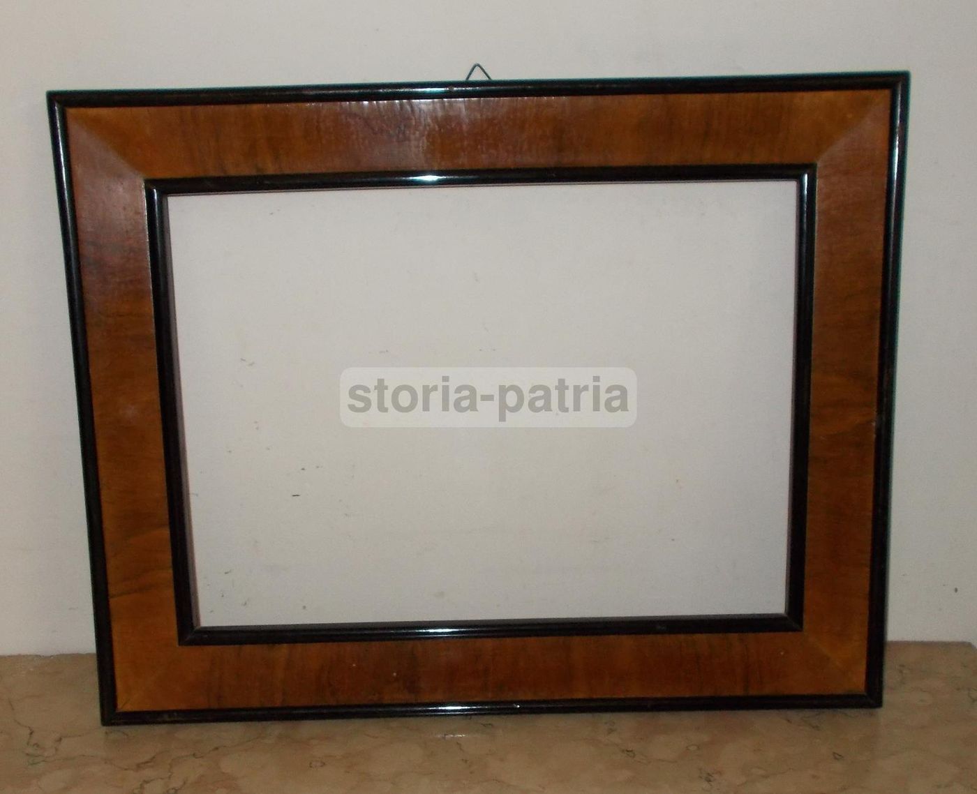 Antica Cornice In Legno Noce Ed Ebanizzato, 47x37 Cm, Fine XIX   Inizio XX Secolo