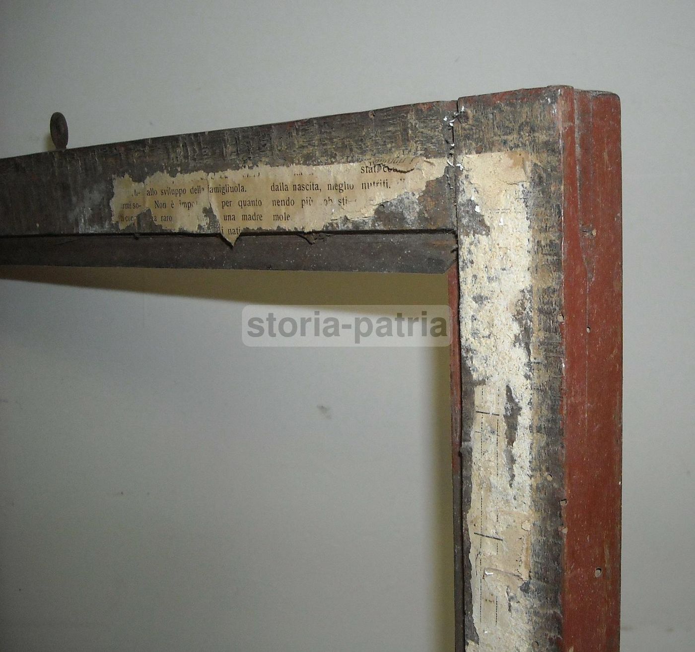 Antica Cornice In Legno Massiccio, XIX Secolo