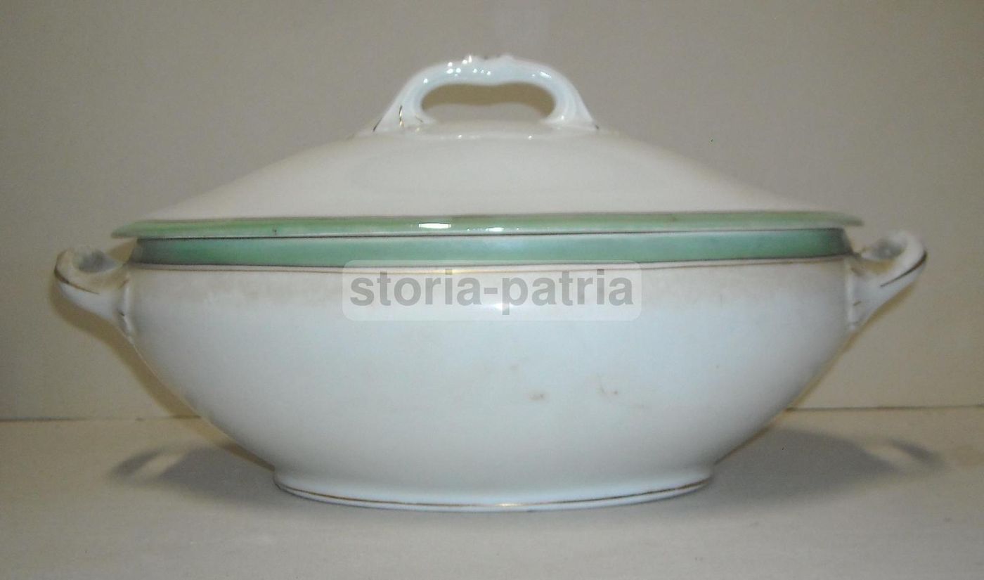 Zuppiera Antica In Porcellana Bianca Con Decori Verdi E Dorature