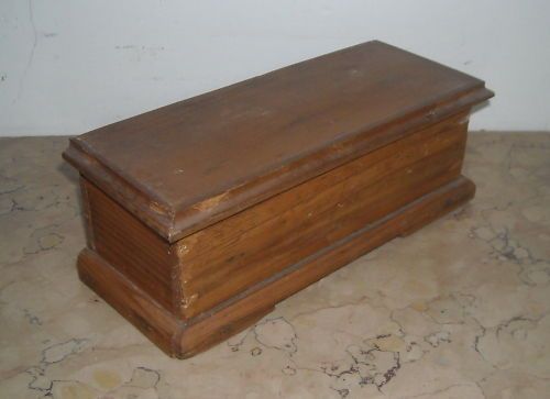 Antica Mini Cassapanca In Legno, Fine '800, Ebanisteria Meridionale