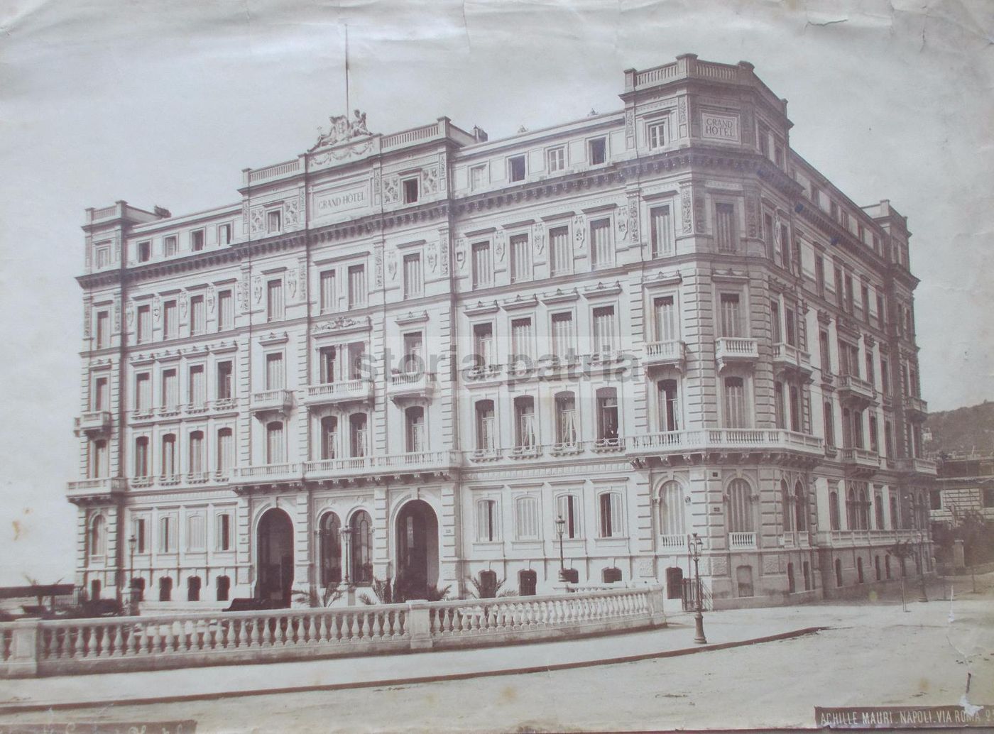 Fotografia Antica Grand Hotel Napoli, Fotografo Achille Mauri, 1900 Circa