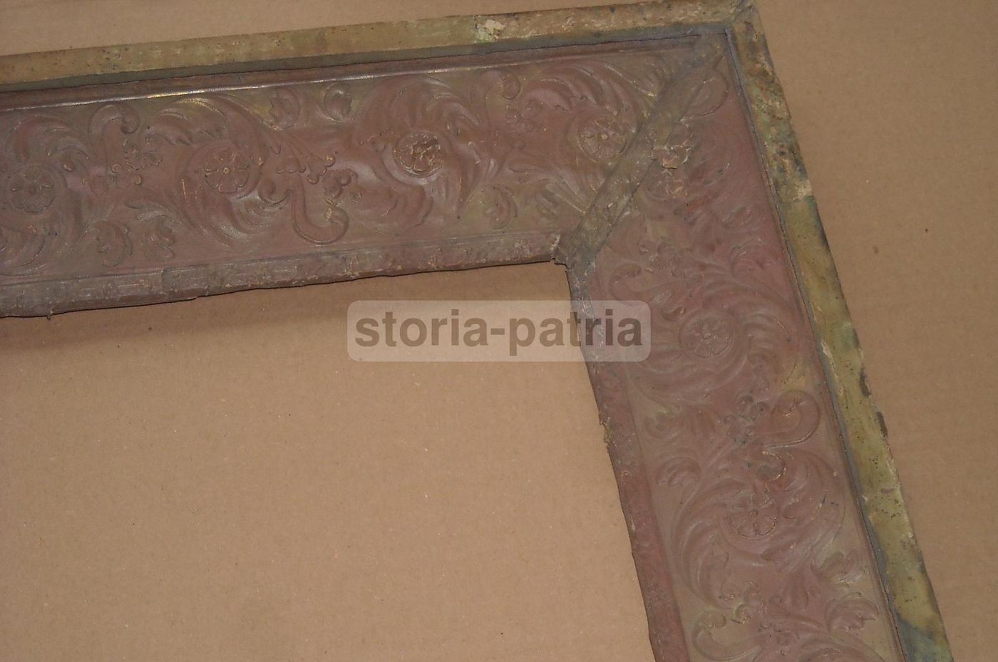 Antica Cornice In Legno E Carta Impressa Ramata, XIX Secolo