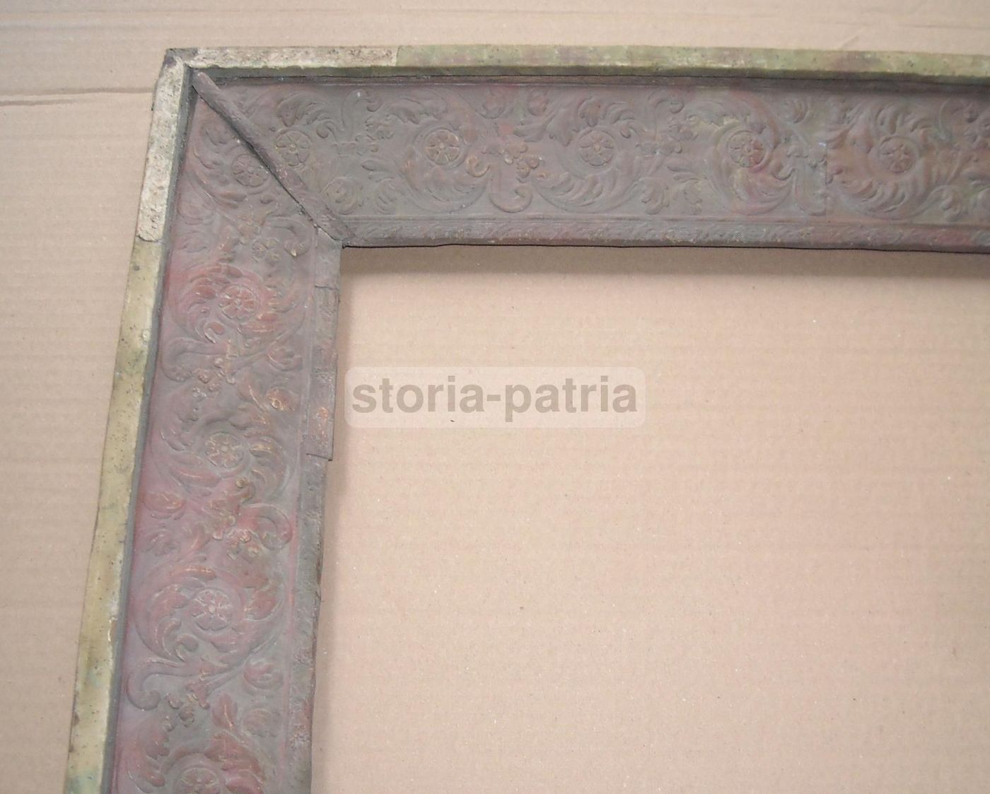 Antica Cornice In Legno E Carta Impressa Ramata, XIX Secolo