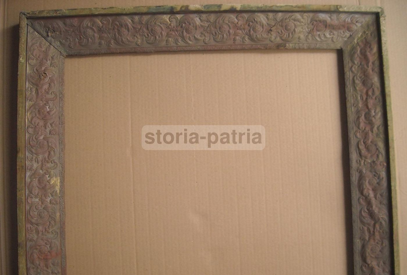 Antica Cornice In Legno E Carta Impressa Ramata, XIX Secolo