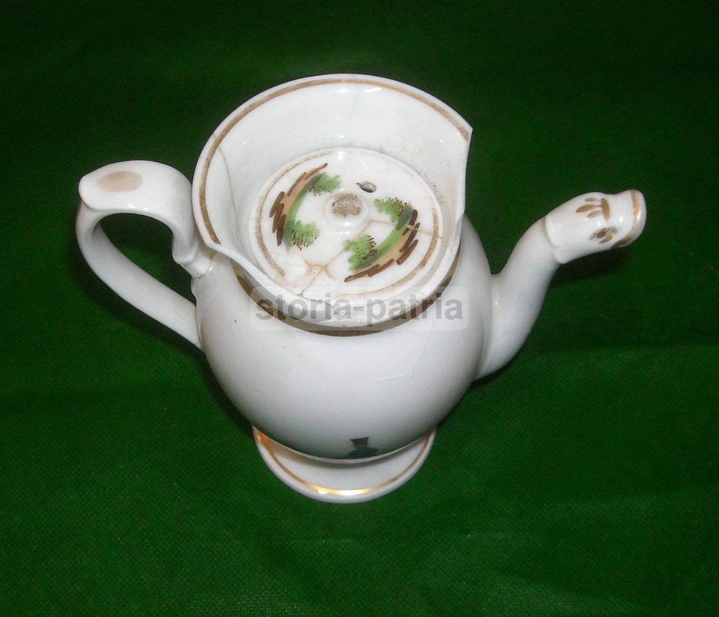 Caffettiera In Porcellana Dipinta Con Figure Policrome, Metà Del XIX Secolo