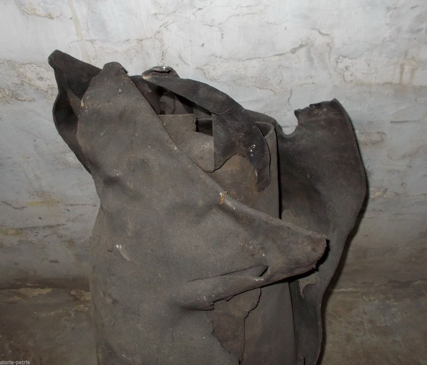 Antico Rotolo Di Cuoio Secolare Per Restauratori E Collezionisti