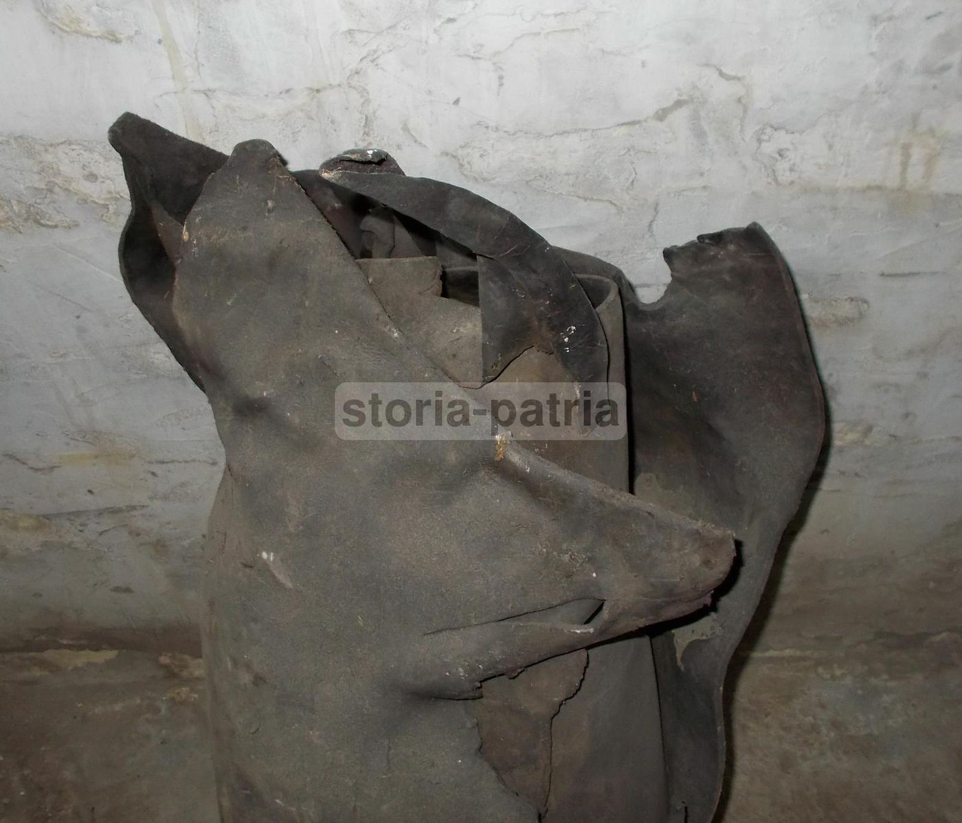 Antico Rotolo Di Cuoio Secolare Per Restauratori E Collezionisti