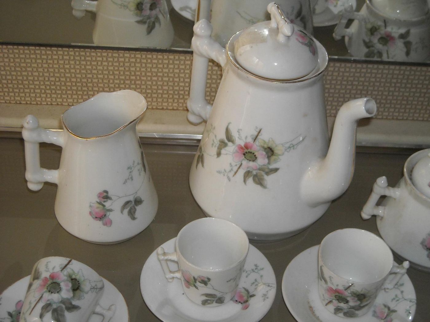 Servizio Da Caffè Antico In Porcellana Decorato Floreale Liberty