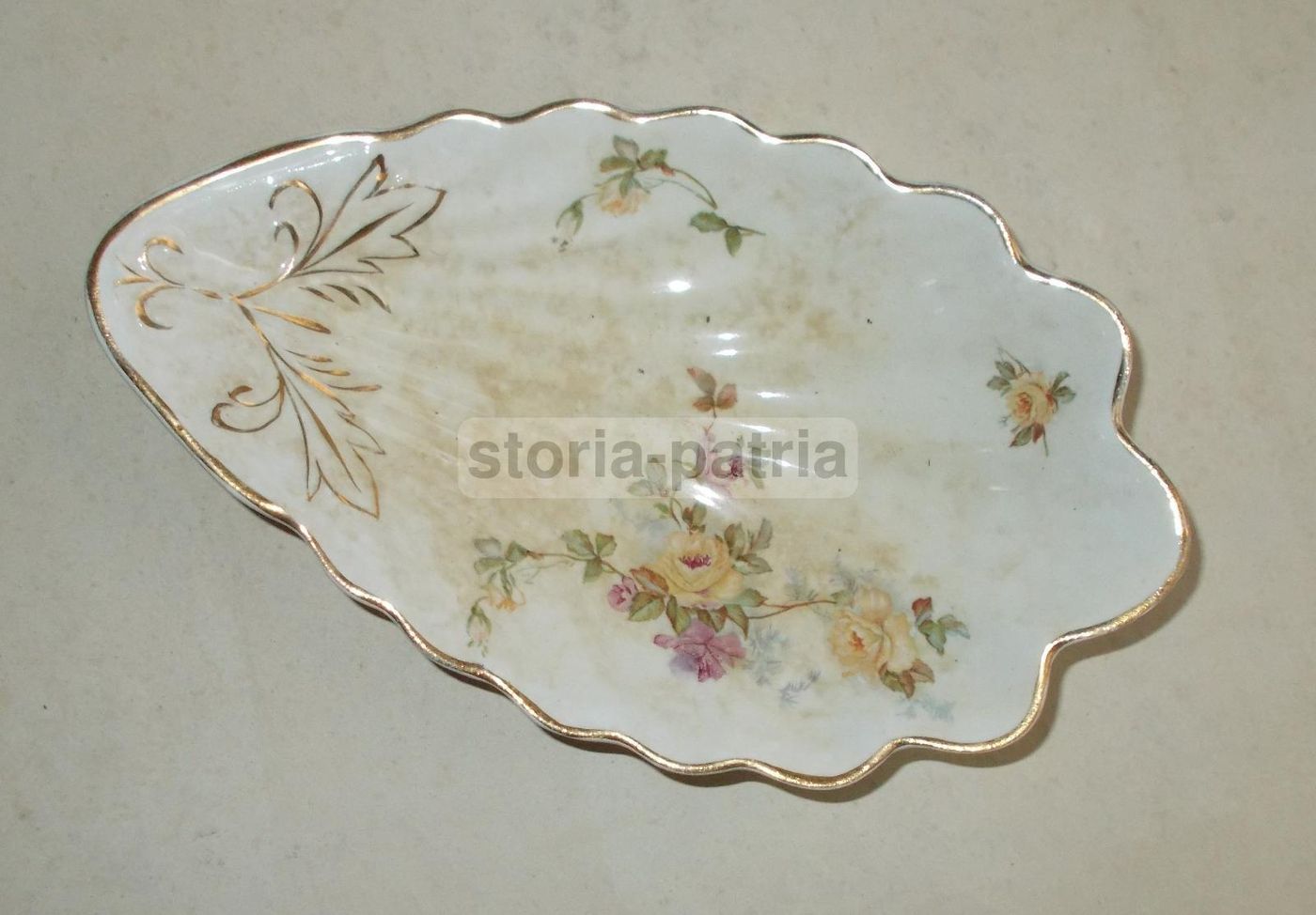 Antico Soprammobile In Ceramica Laveno Verbanum Stone, Fine XIX Secolo
