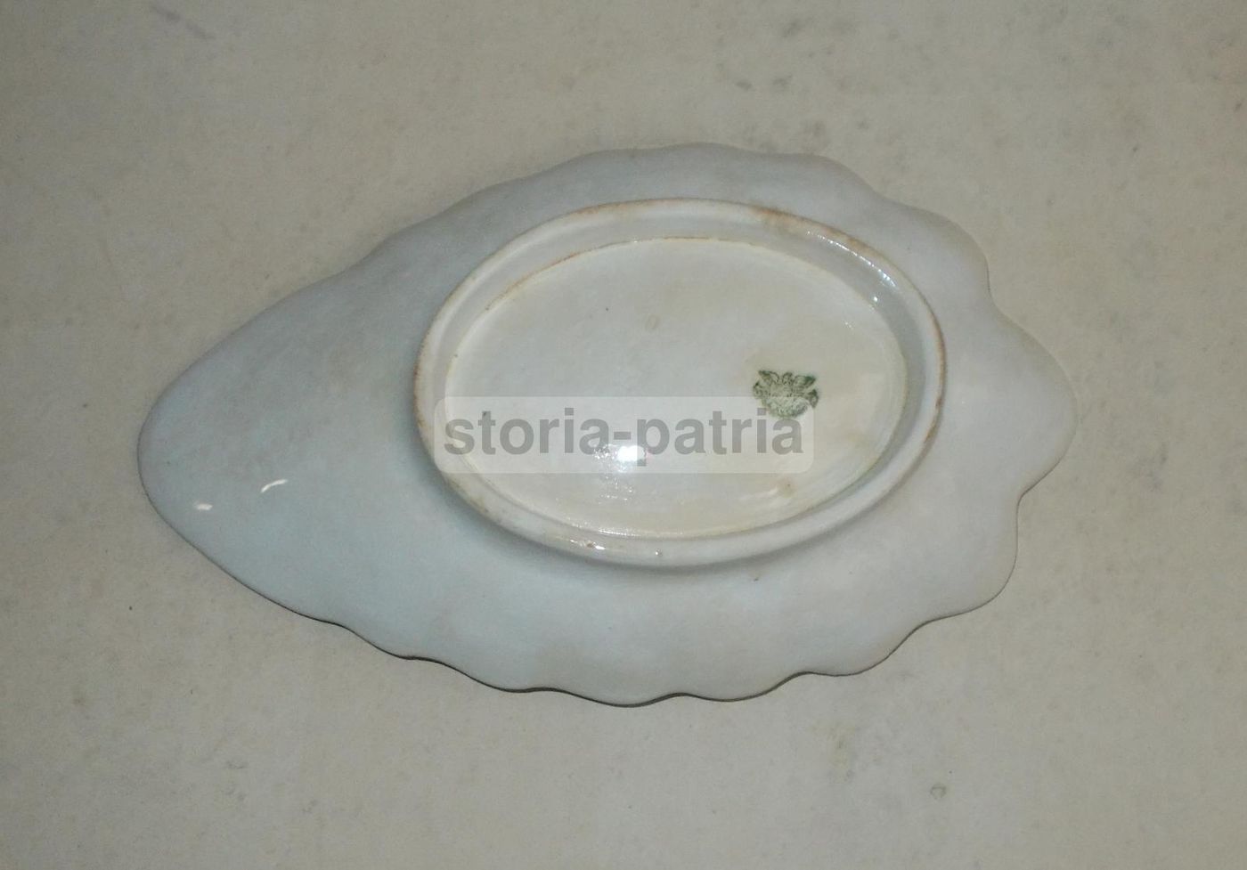 Antico Soprammobile In Ceramica Laveno Verbanum Stone, Fine XIX Secolo