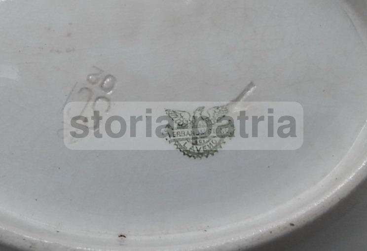 Piatto In Ceramica Laveno SCI Verbanum Stone, Fine '800, Forma A Conchiglia