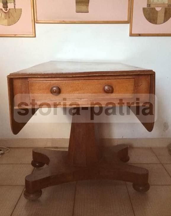 Tavolo Antico Con Alette In Mogano, Epoca Luigi Filippo, XIX Secolo