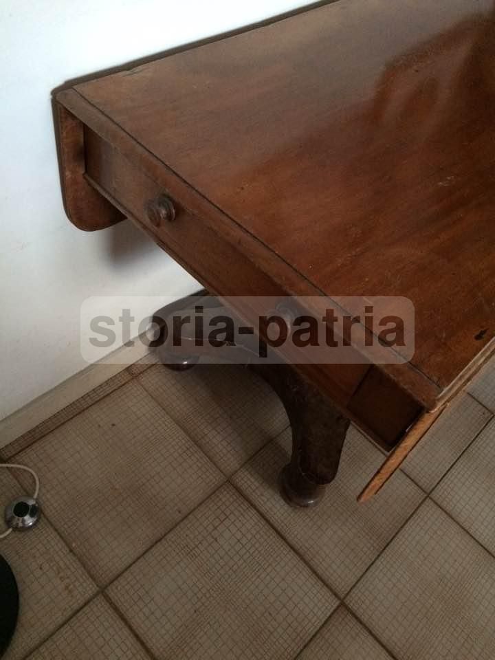 Tavolo Antico Con Alette In Mogano, Epoca Luigi Filippo, XIX Secolo
