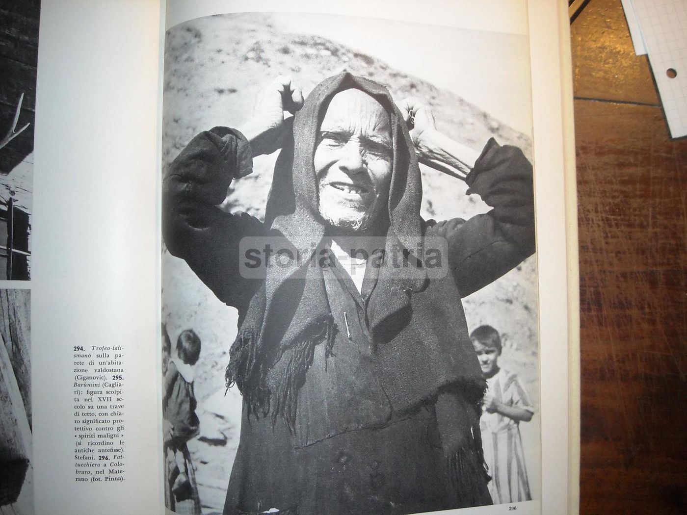 Il Folklore Di Paolo Toschi: Tradizioni E Arti Popolari Italiane