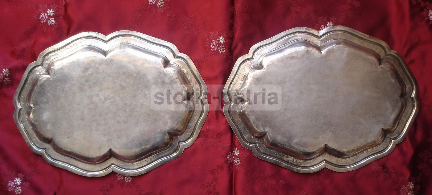 Piatto Vassoio In Argento Con Stemma Araldico (monogramma V Coronata)