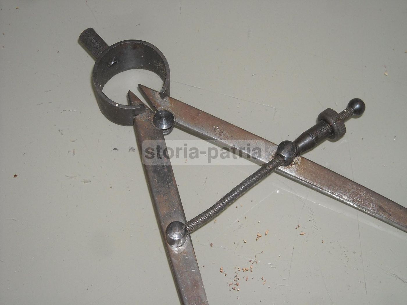 Antico Compasso In Ferro Dell'800 Per Topografia E Disegno Tecnico