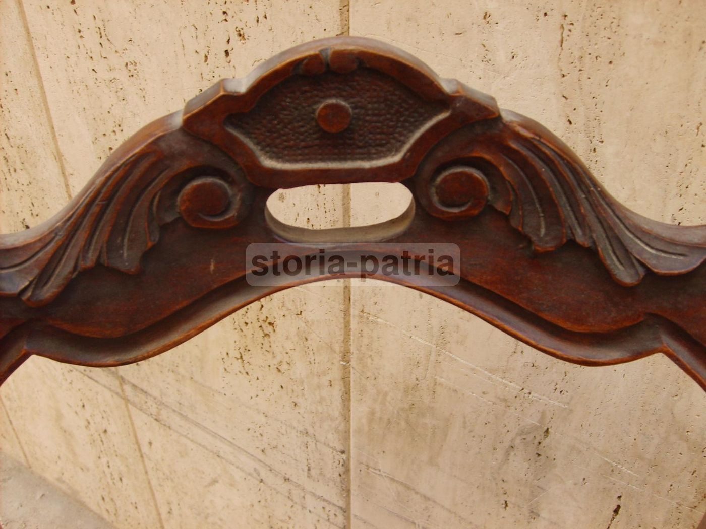 Sedia Imbottita Epoca Luigi Filippo In Legno Intagliato Da Restaurare