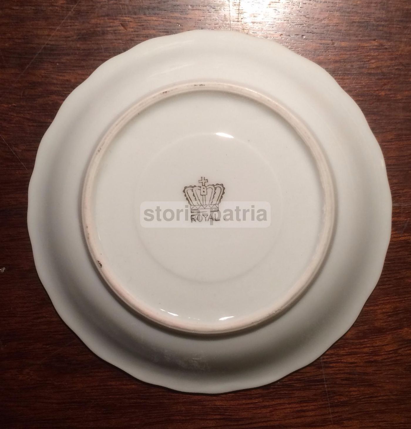 Piattino Porcellana Royal Con Decorazione Floreale