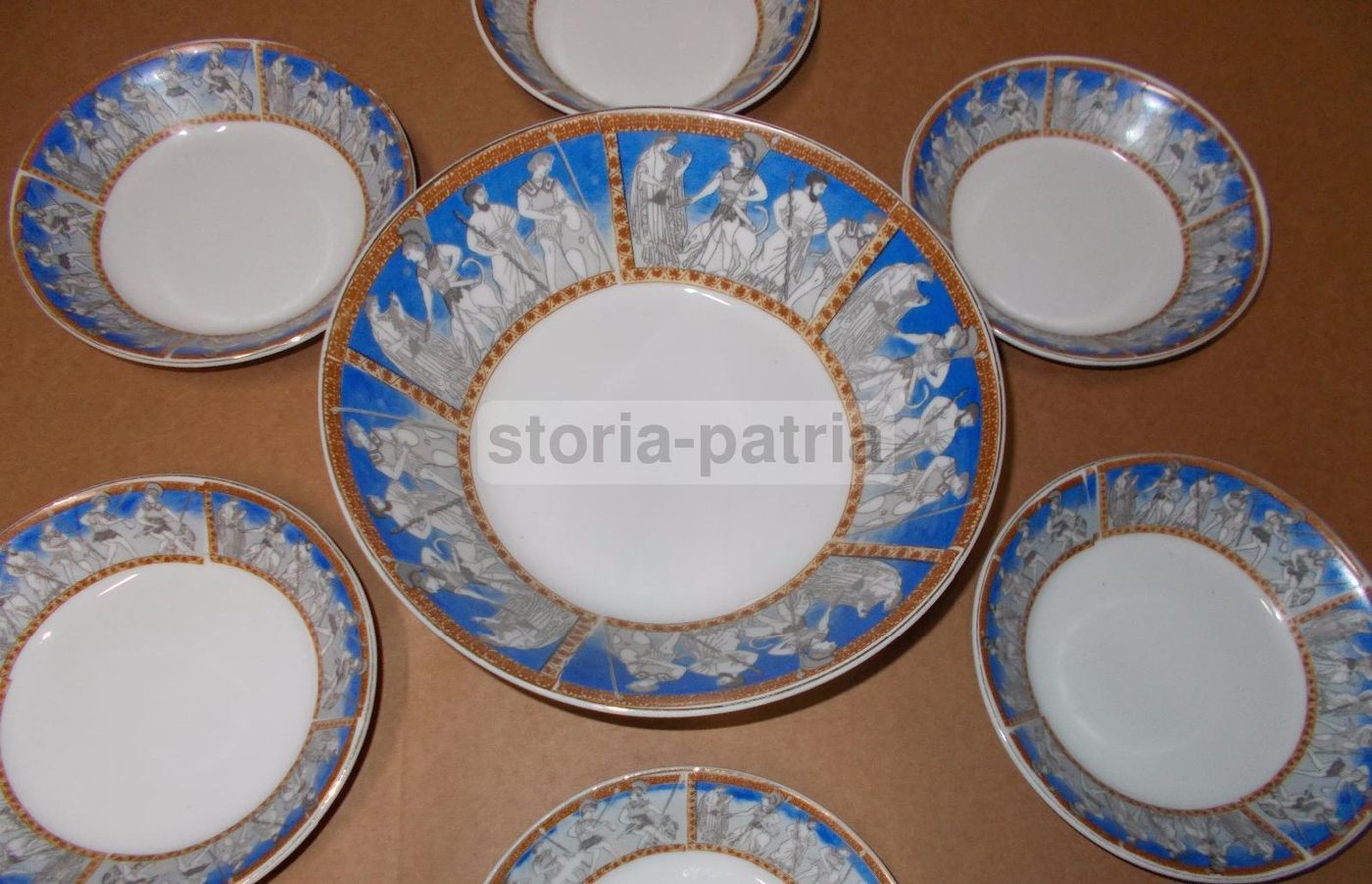 Set 7 Porcellane Royal Con Decori Mitologici E Guerrieri, Anni '60 '70
