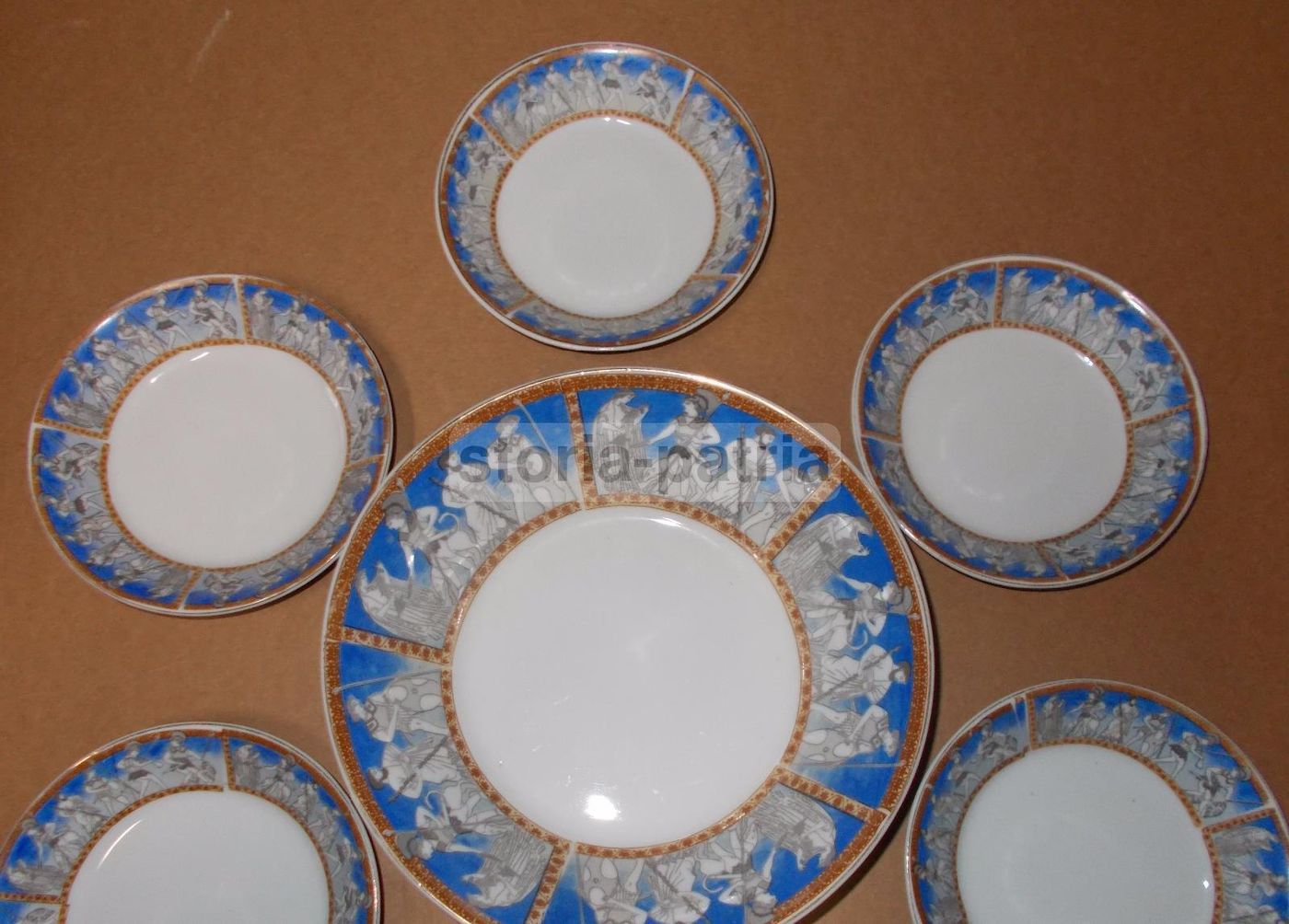Set 7 Porcellane Royal Con Decori Mitologici E Guerrieri, Anni '60 '70