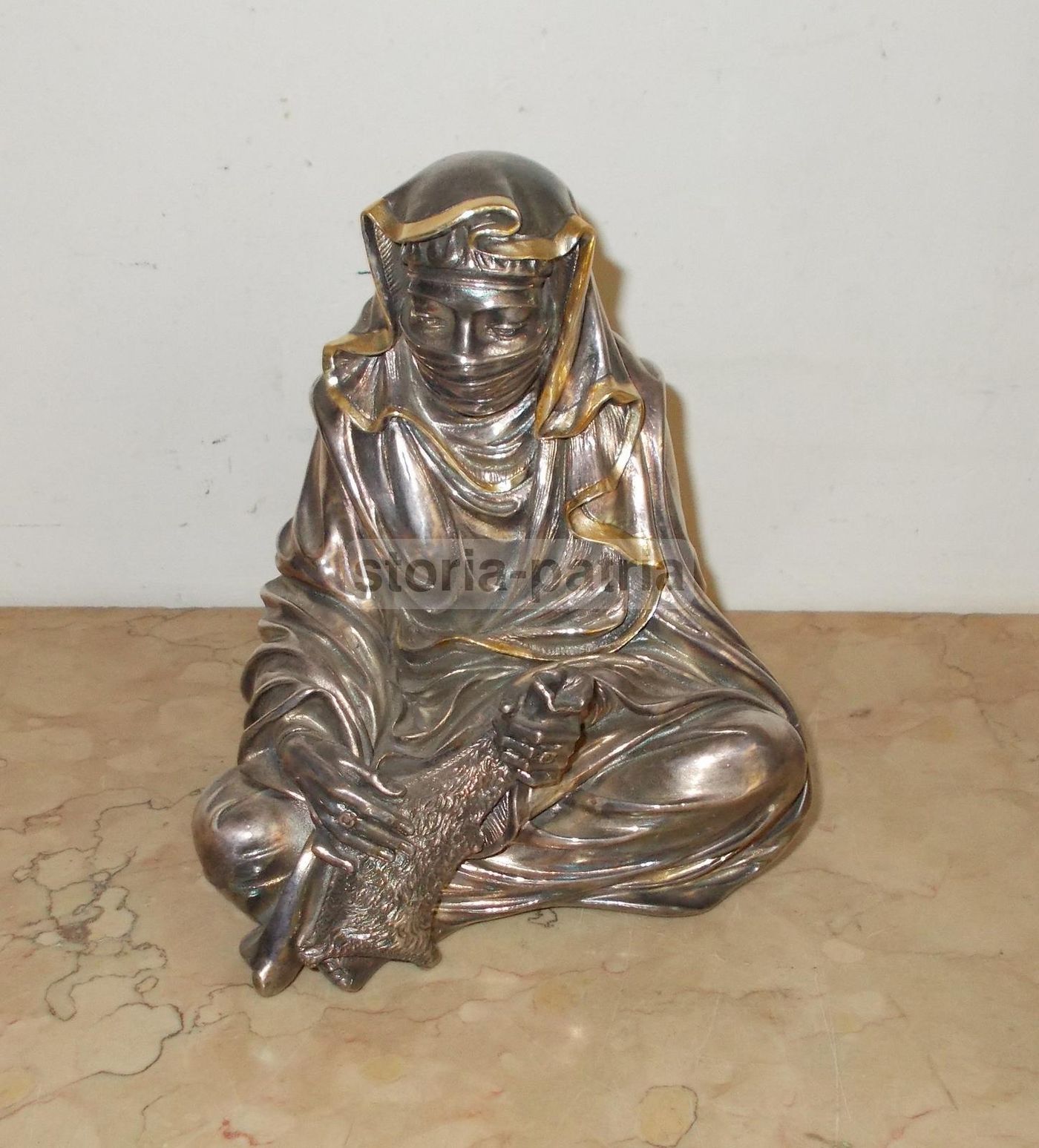 Scultura Orientalista Argentata Raffigurante Donna Araba, Firmata A. Giannelli