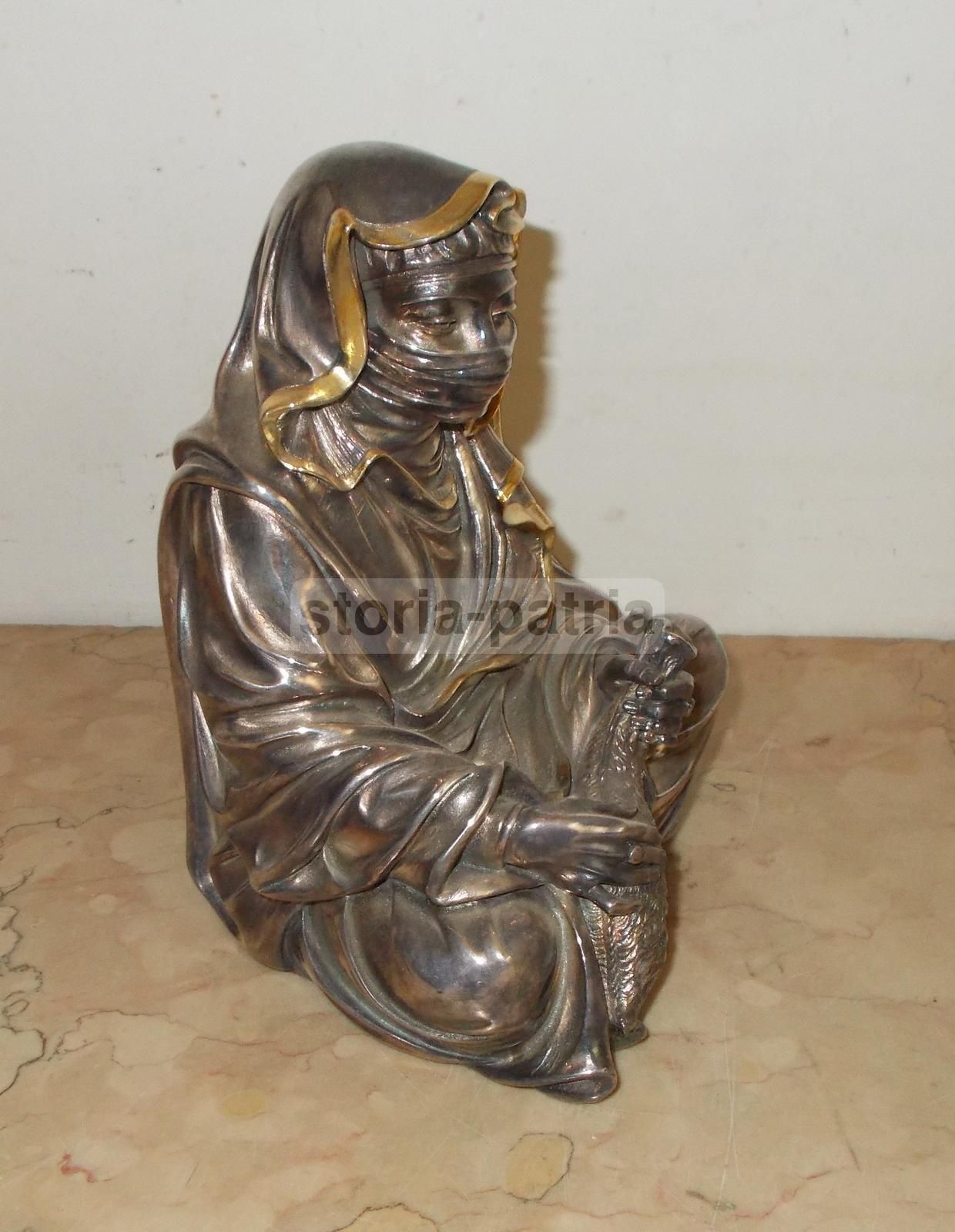 Scultura Orientalista Argentata Raffigurante Donna Araba, Firmata A. Giannelli