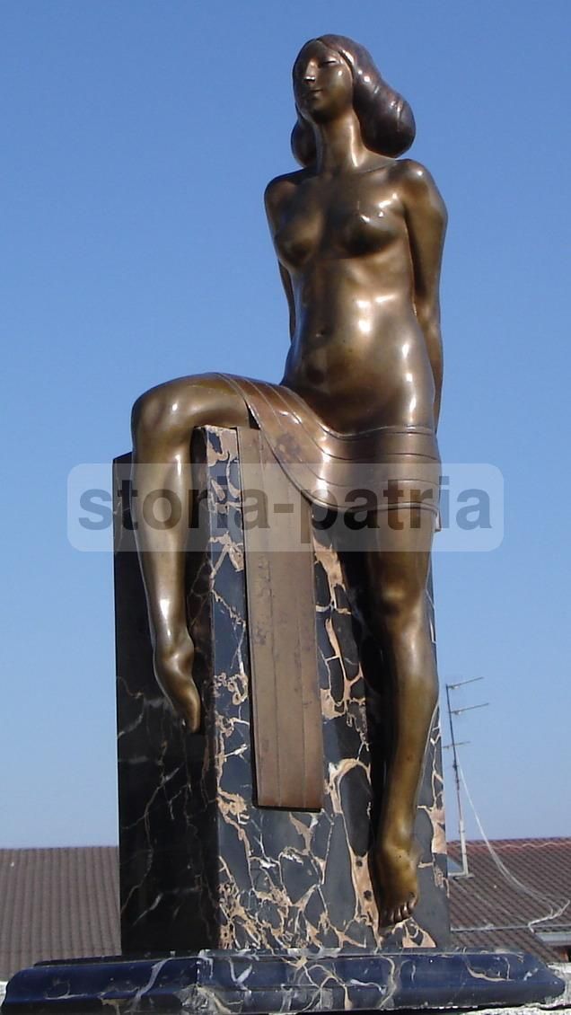 Scultura In Bronzo Di Antonio De Val, Donna Seminuda, Anni '30, Area Napoletana