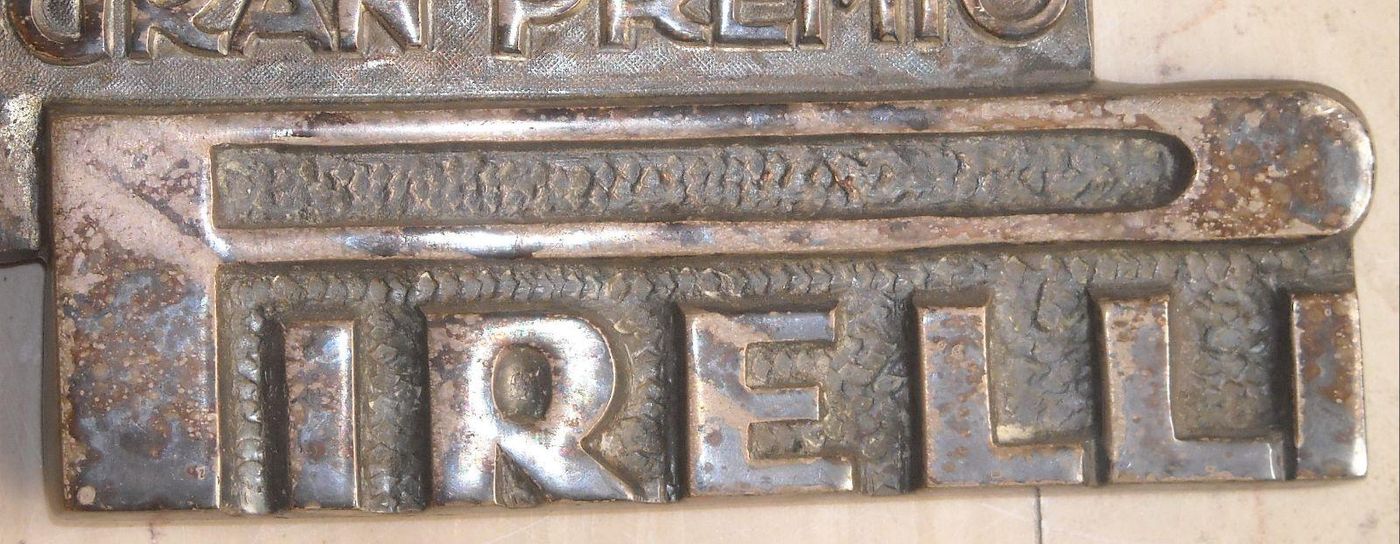 Targa Scultorea Pirelli 1954 Ciclismo Malinverni Bronzo Argentato