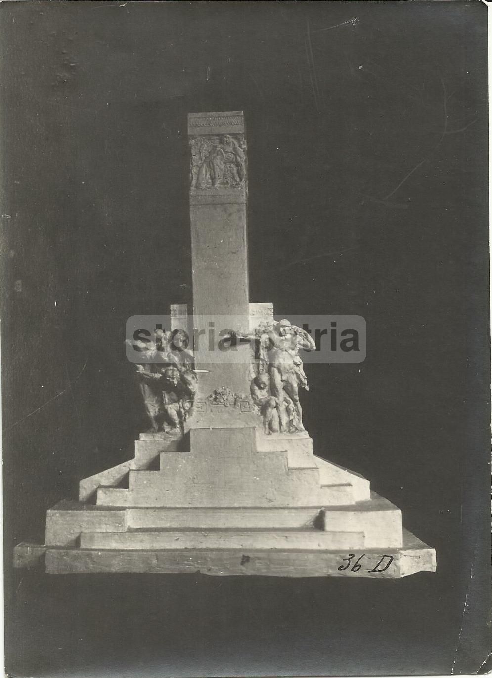 Fotografia Di Monumento Ai Caduti, Anni 1920 1930