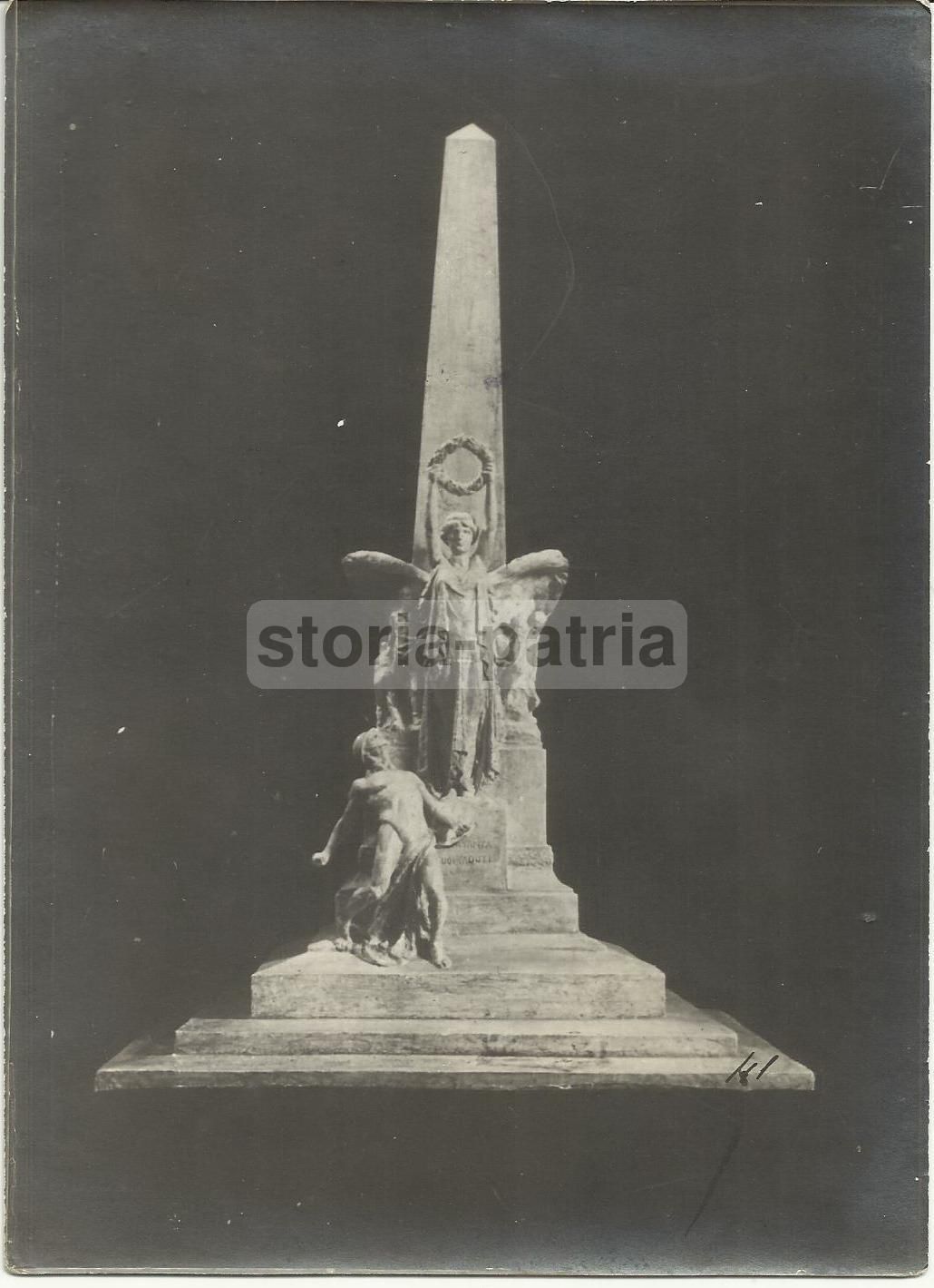 Fotografia Monumento Ai Caduti Pietrasanta Scultura Anni '20