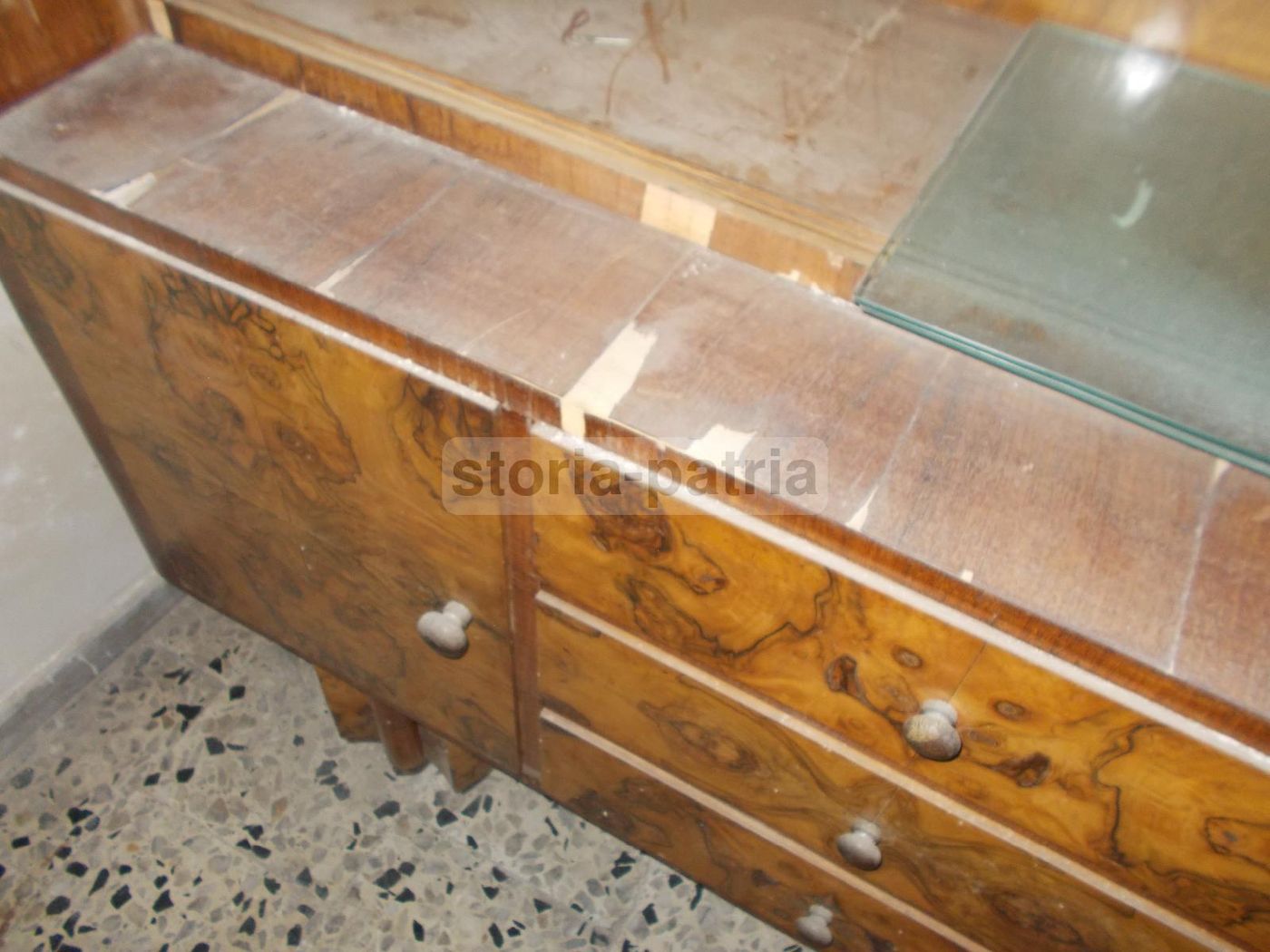 Credenza Modernariato Anni 50 60 In Radica Con Vetrina