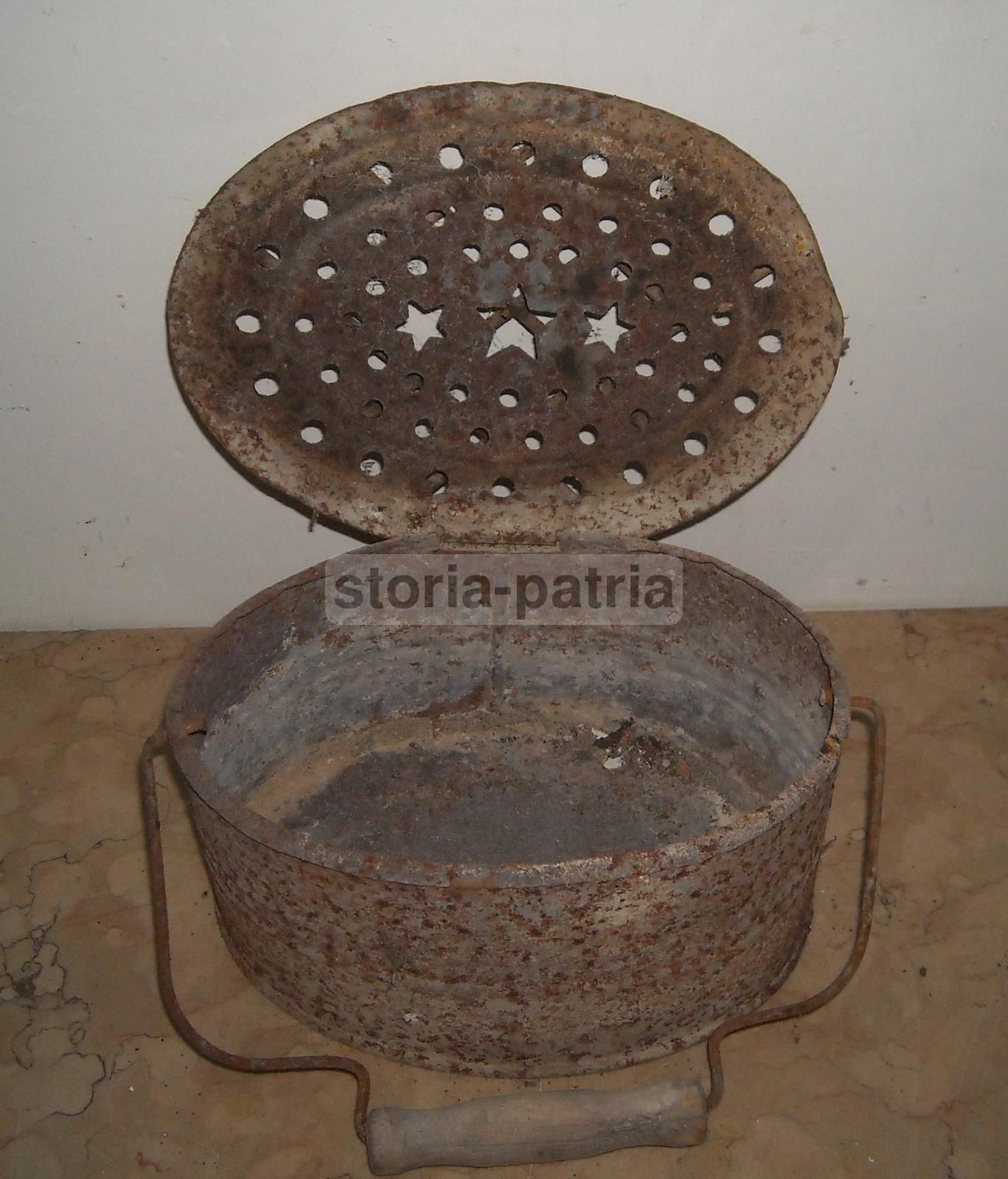 Antico Scaldaletto In Ferro Traforato, Fine '800   Inizio '900