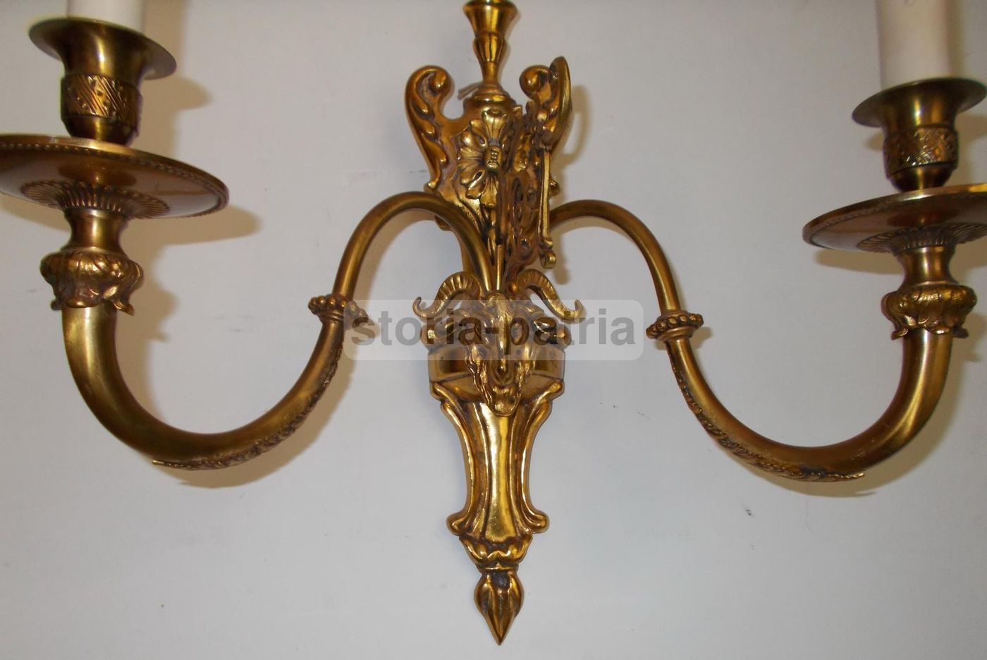 Applique Da Parete In Metallo Dorato Con Mascherone Allegorico, Anni '40 '60