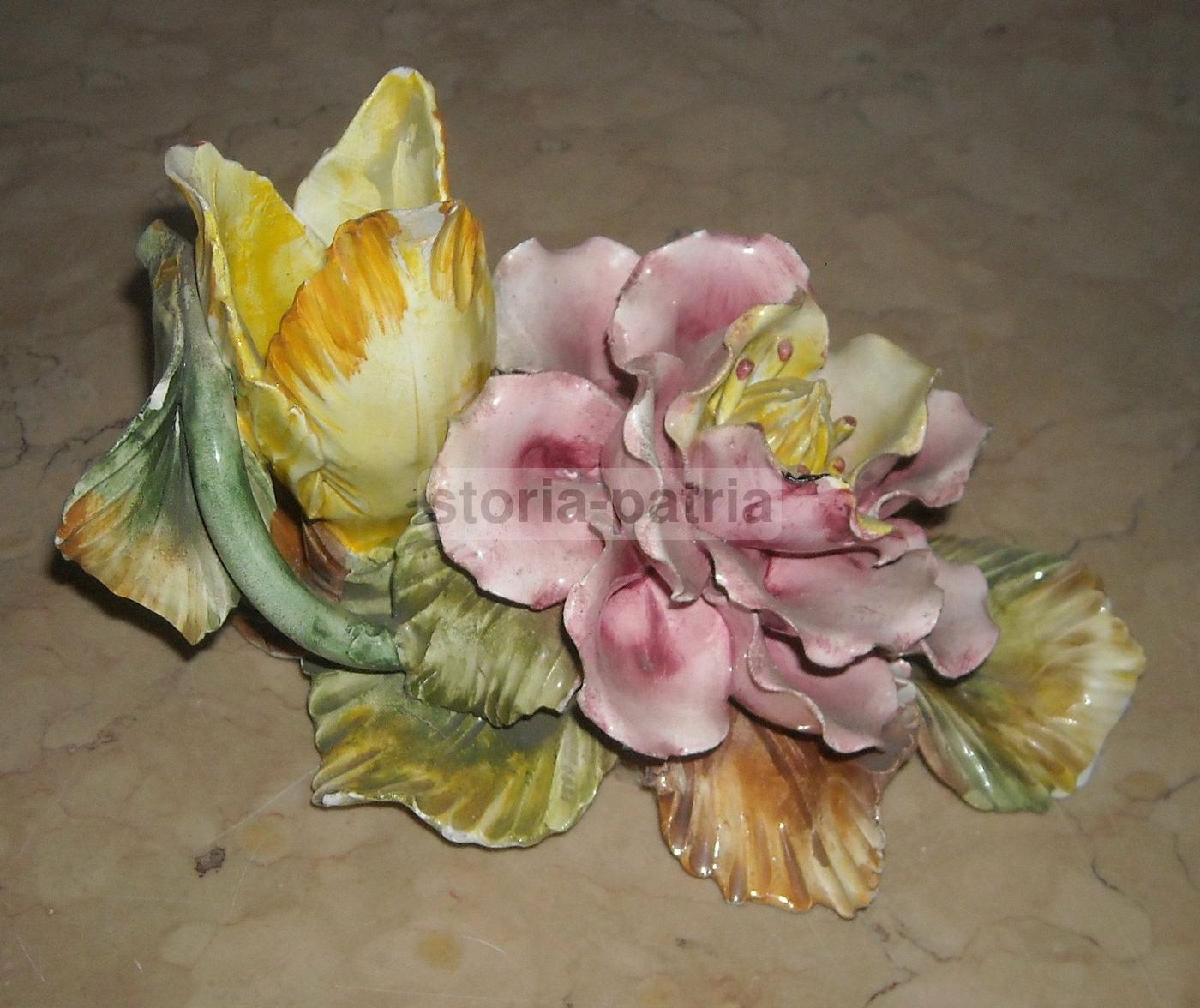 Lampada Bugia In Ceramica Policroma Con Decorazione Floreale, Anni '50